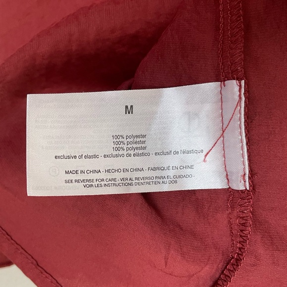 Sam Edelman Varick V-Neck Satin Blouse Size Medium - Picture 8 of 9